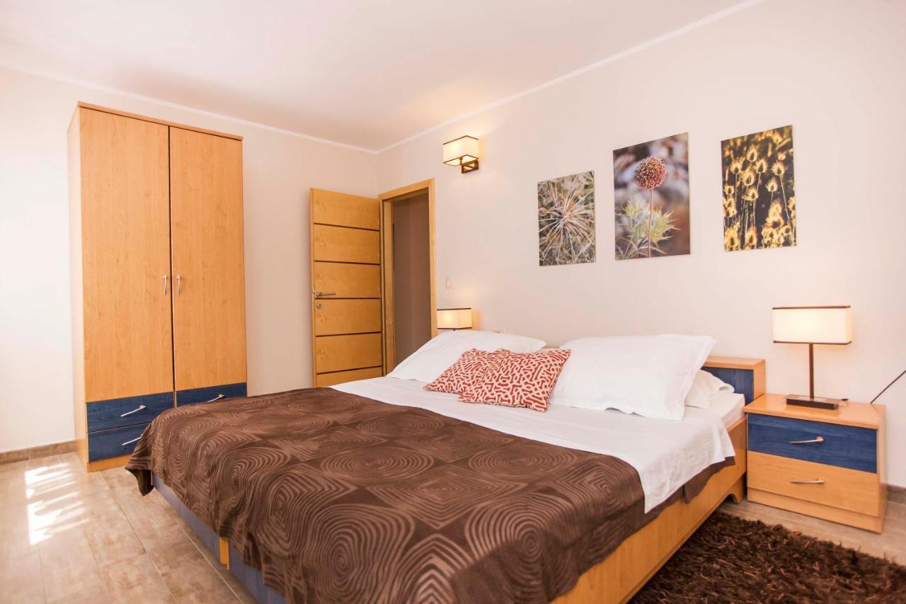 Apartment Apartments Romano *
