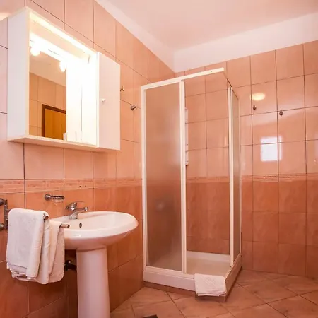 Apartments Romano Rovinj Exterior foto