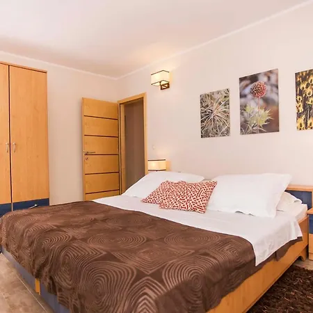 Apartments Romano Rovinj Exterior foto
