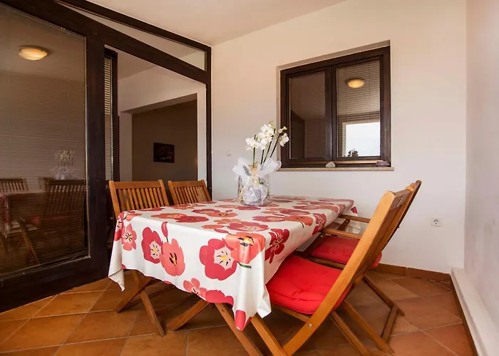 Apartments Romano