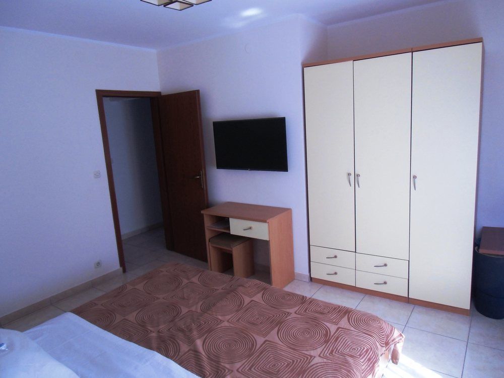 Apartments Romano