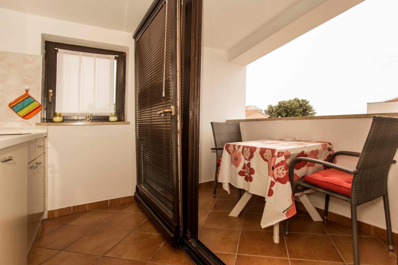Apartments Romano Apartment