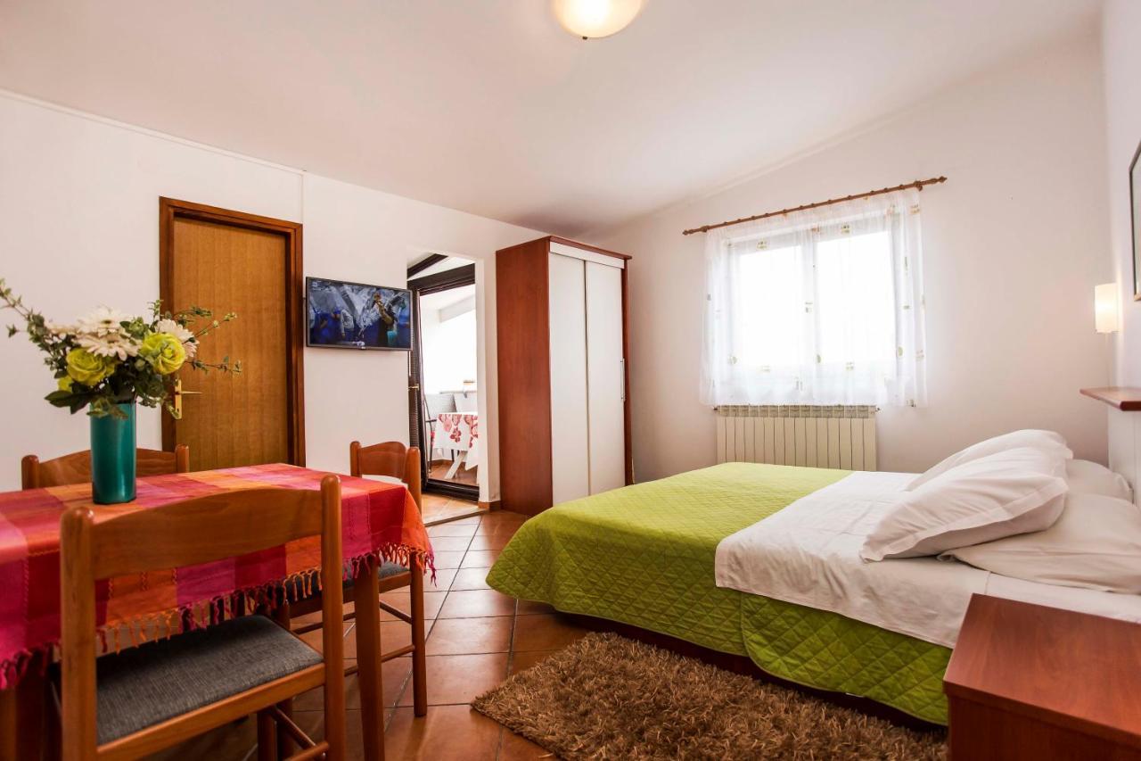 Apartment Apartments Romano *